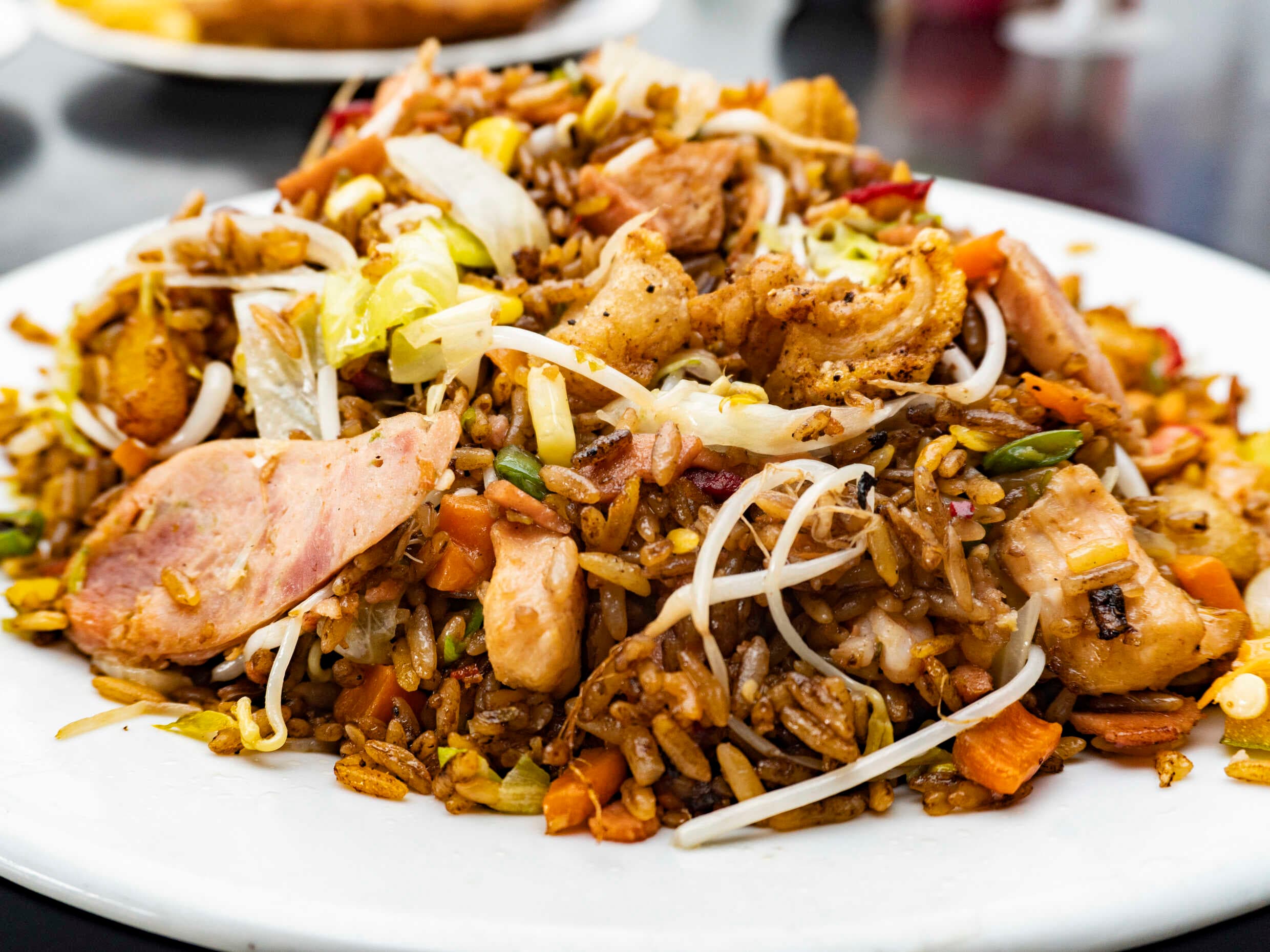 Combo-Arroz Paisa Para 5 Personas + Gaseosa 1.5 Lt