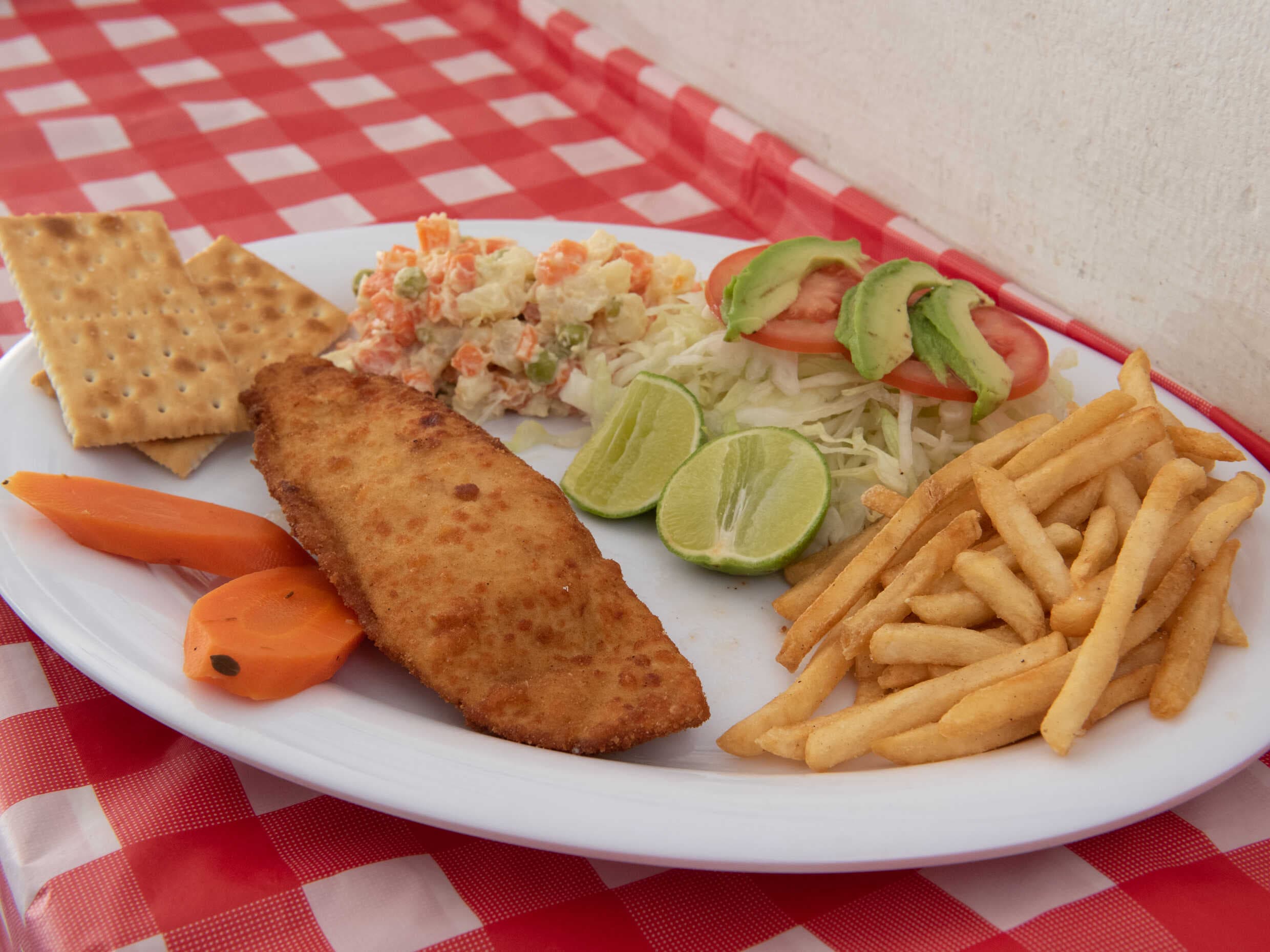 Ensalada Pechuga Rellena