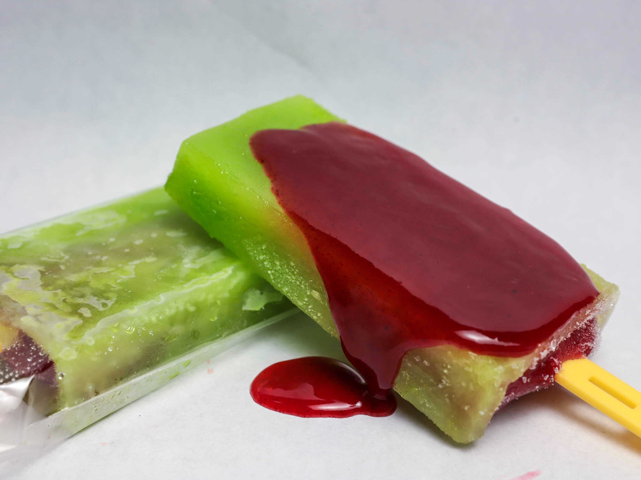 Paleta Limón Rellena de Chamoy