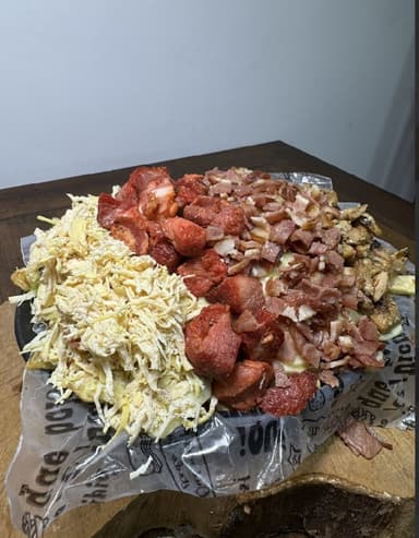 Combo Salchipapa Especial para 2 + Gaseosa 1.5 L
