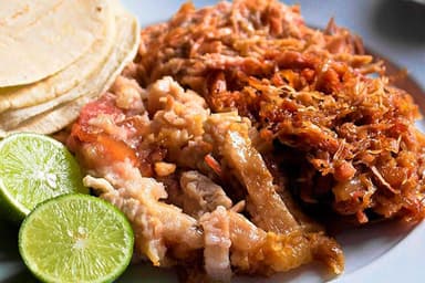 Carnitas Surtidas Medio Kilo