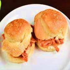 Cemita de Carne Al Pastor con Queso
