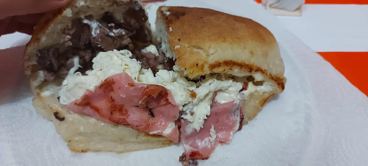 Torta de Carne Asada.