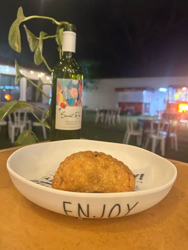 Empanada Argentina Espinaca con Queso