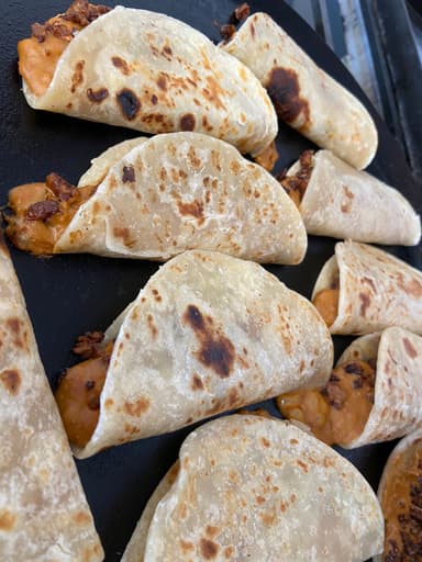 Taco de Frijoles*
