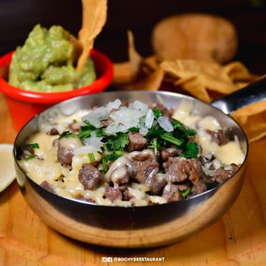 Queso Fundido con Chorizo Argentino