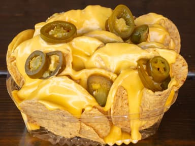 Nachos kon Keso