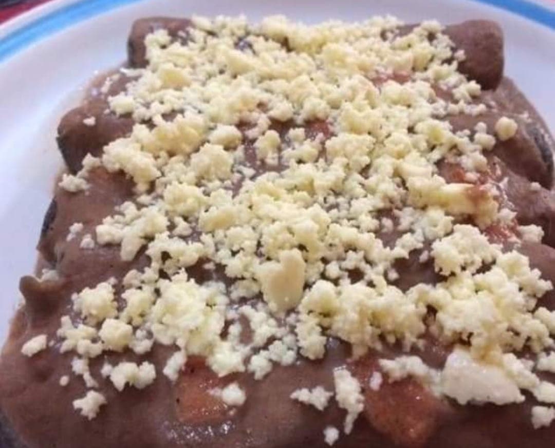 ENFRIJOLADAS