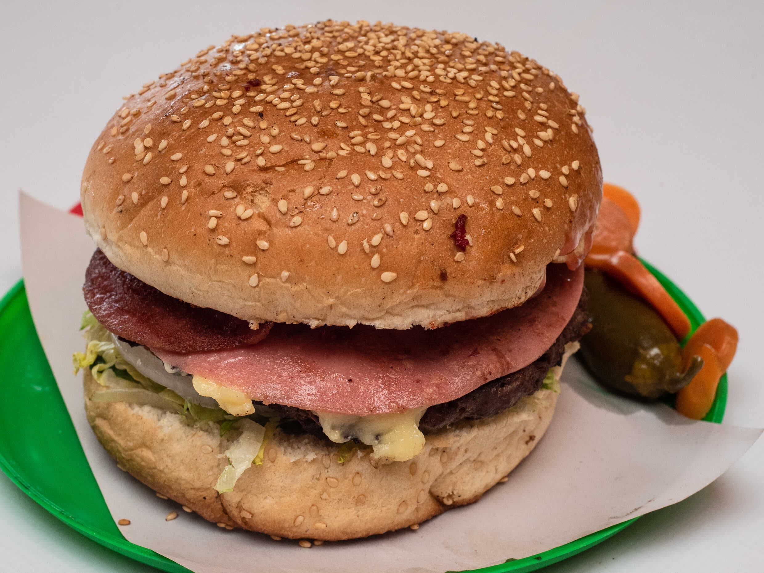 Hamburguesa con Tocino