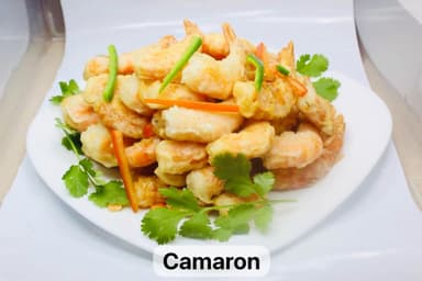 Camarón 1 Arroz o Pasta + 1 Guiso + Rollito Gratis
