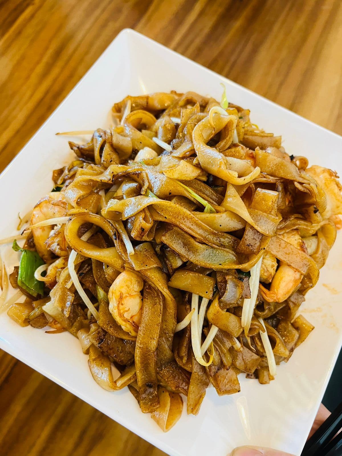 Chow Fen Flat Rice Noodles Camarón
