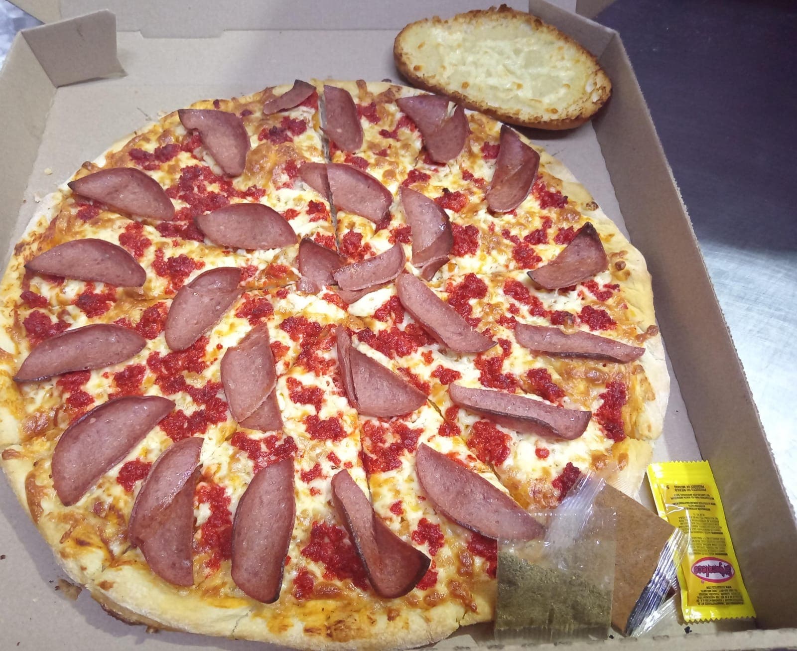 2 Pizzas Grandes con 3 Ingredientes