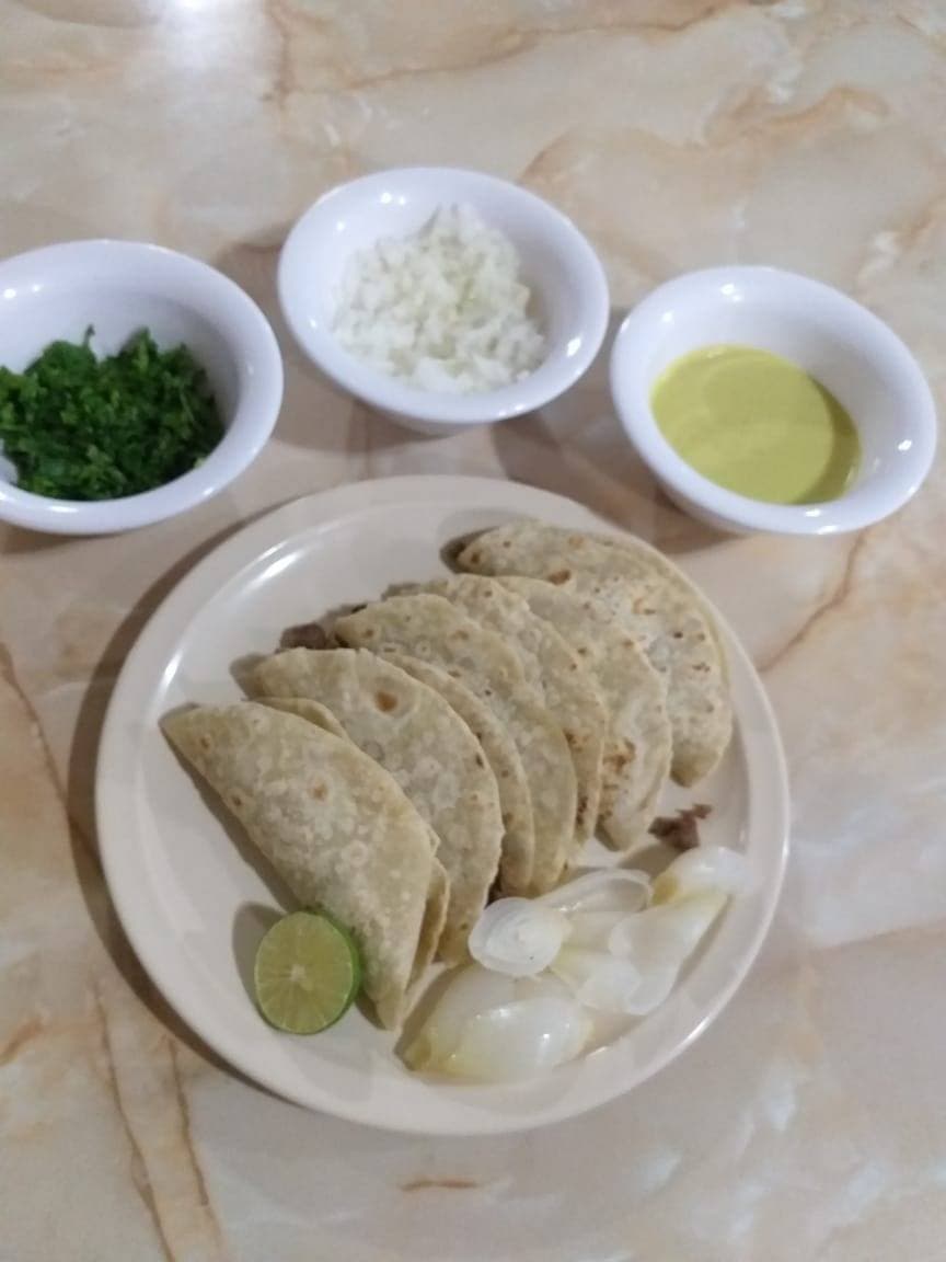 Taco de Tortilla de Harina de Pastor