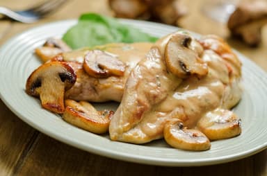 Champiñones Enchipotlados