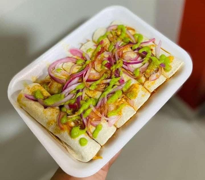 Tacos De Cochinita ( 5 Pzs )