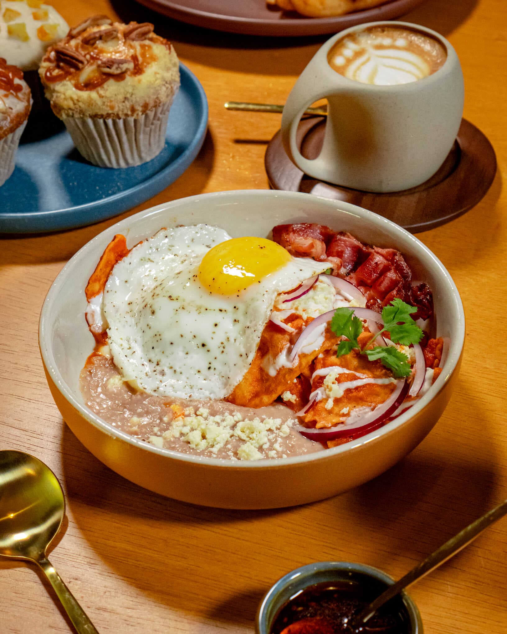 Chilaquiles en Salsa Chipotle