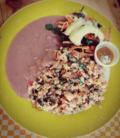 Huevos con Espinaca y Champiñones