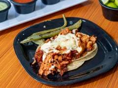 Taco de Maíz con Queso
