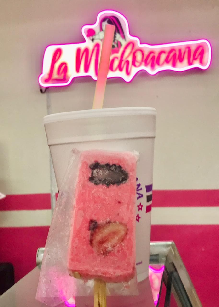 Paleta de Yogurt de Fresa