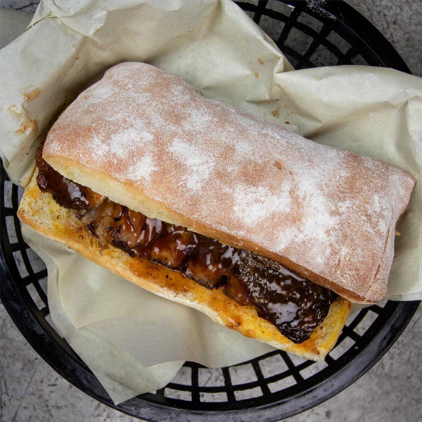 Sándwich de Costilla