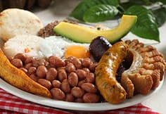 Combo-Bandeja Tipica Antioqueña (Inlcuye gaseosa)