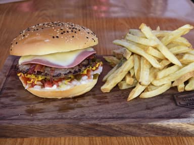 Hamburguesa Hawaiana
