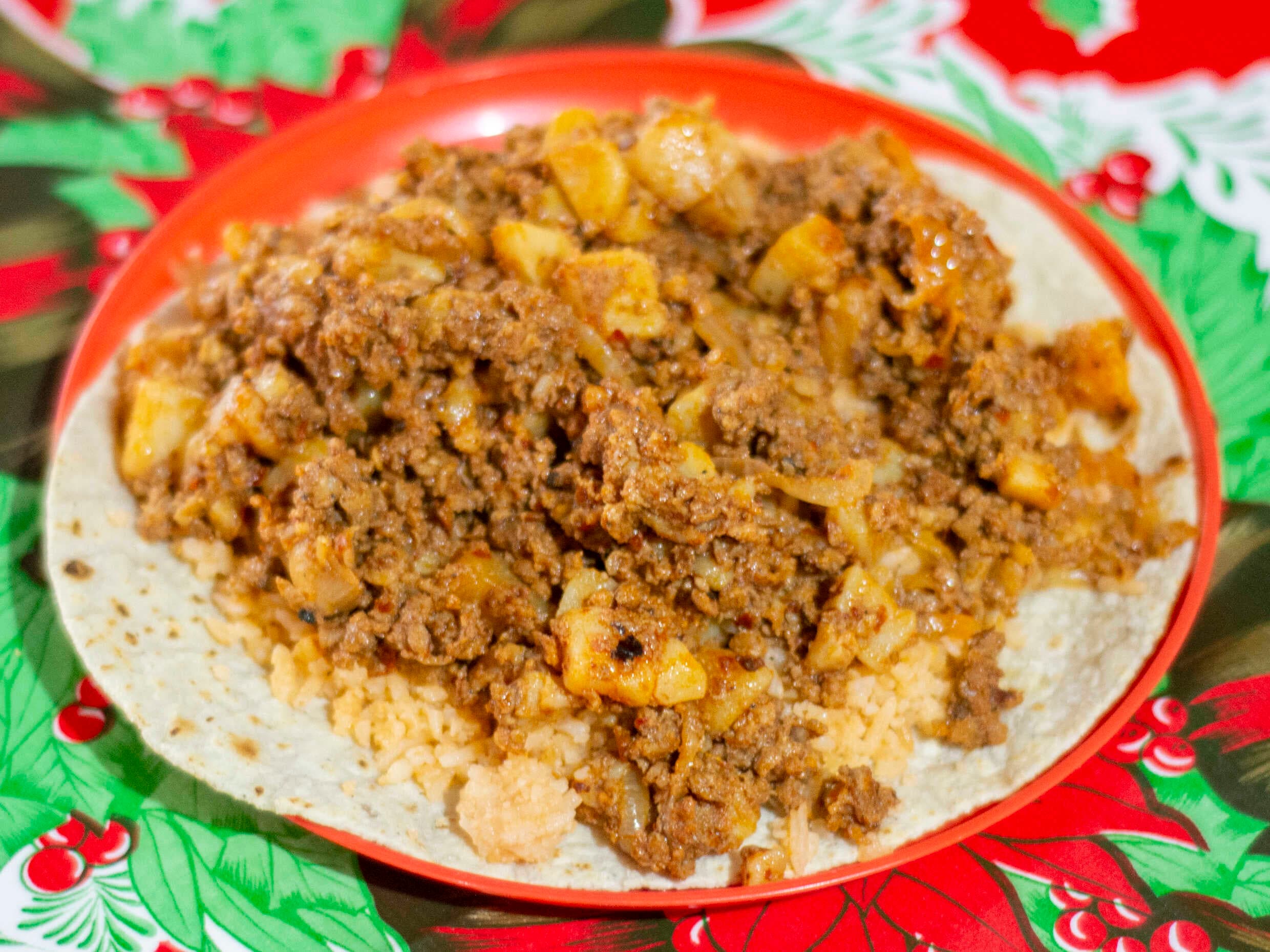CHORIZO CON PAPAS