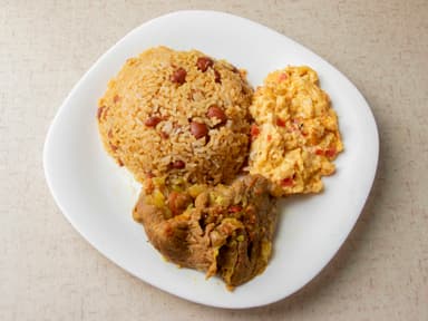 Calentado al Gusto con Carne Bistec