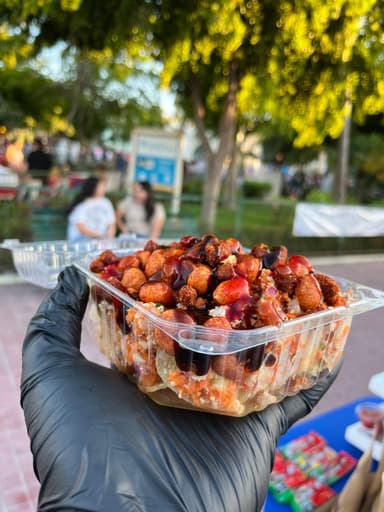 Tostilocos con ceviche de sierra