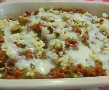 Chilaquiles con Chorizo