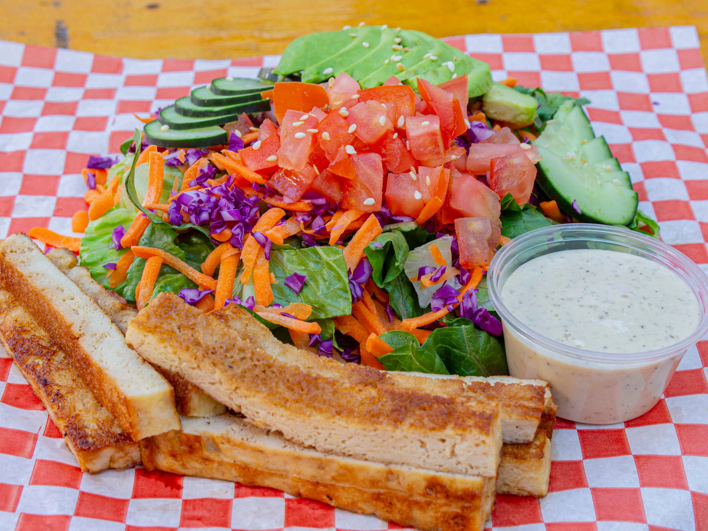 ENSALADA DE TOFU