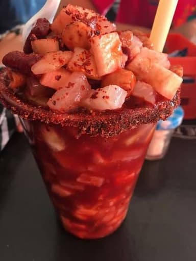 Combo-Churros locos + ponche grande