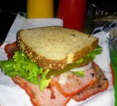 Sándwich de Pierna