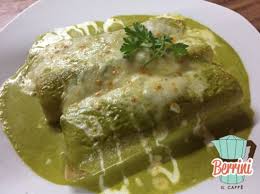 Enchiladas poblanas + Bebida