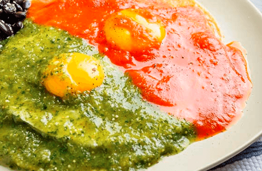 Huevos Divorciados
