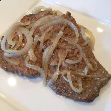 Bistec Encebollado
