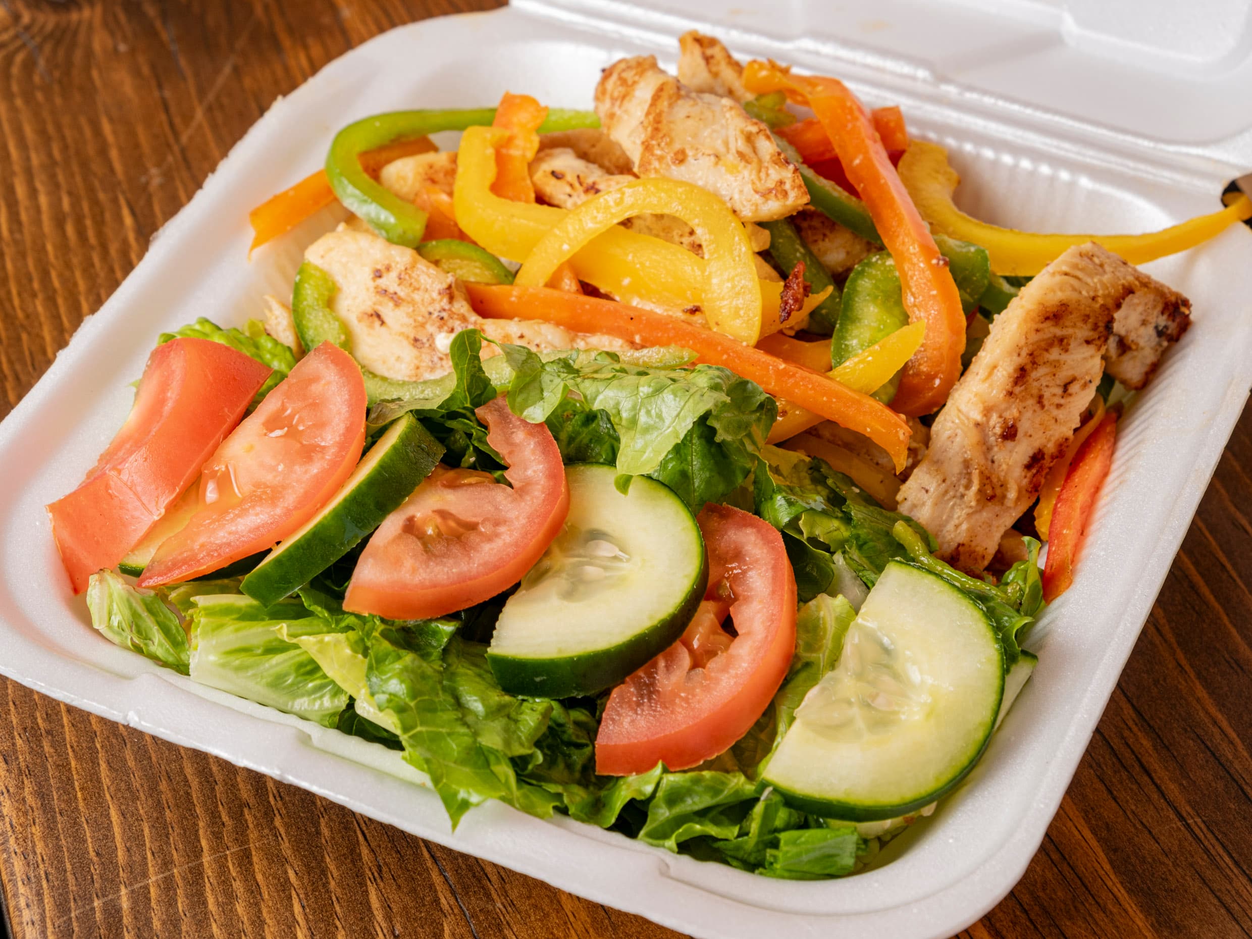 Ensalada de Pechuga de Pollo al Grill