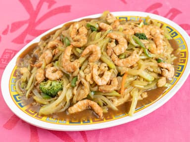 Chopsuey pollo y camarón