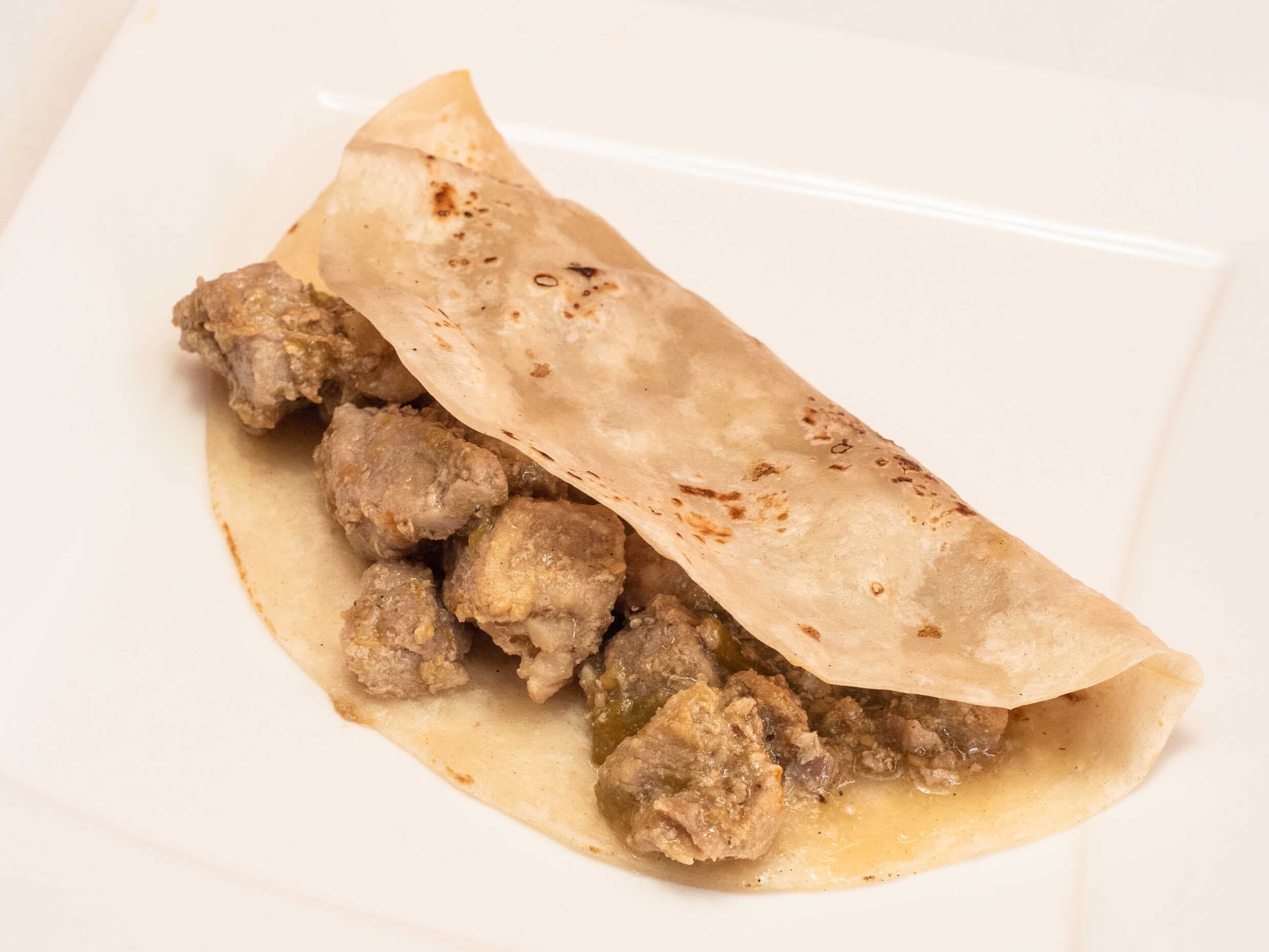Taco de Carne en Salsa Verde