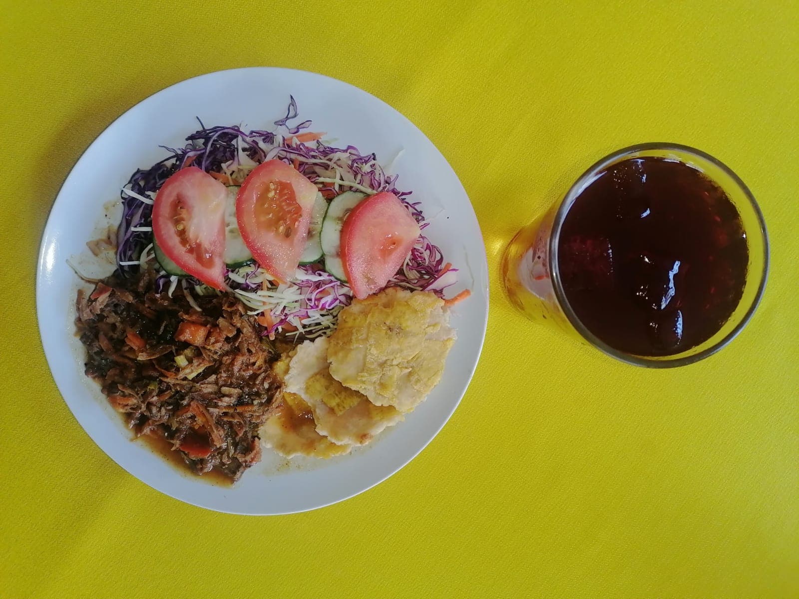 Ensalada Verde con Carne Mechada