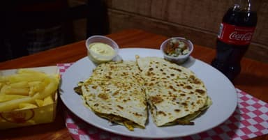 Quesadilla Ranchera (mediana)