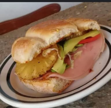 Torta Hawaiana