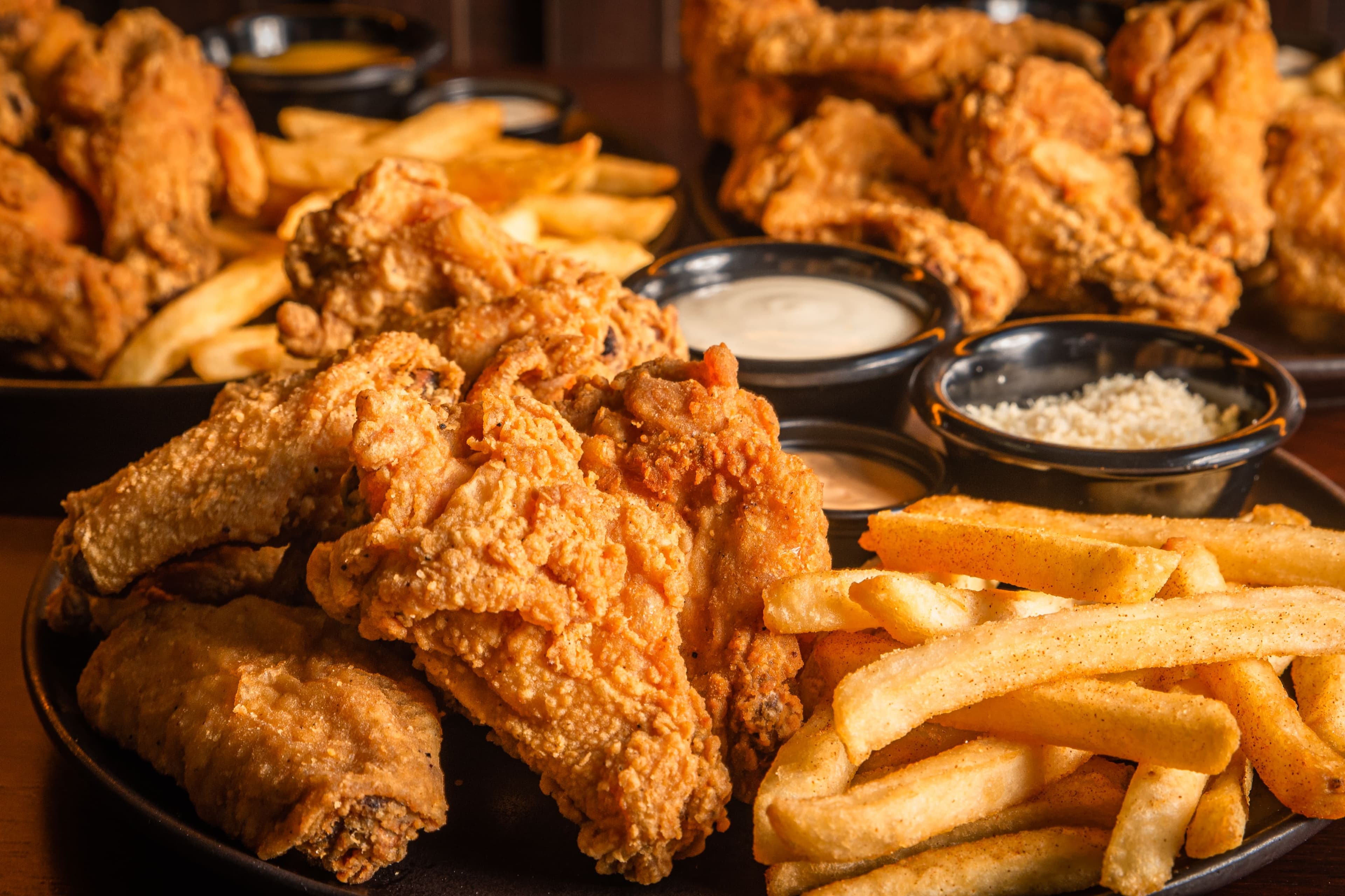 Wings x20 +  2 Papas