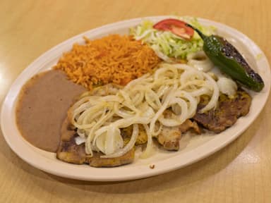 Chuletas de Puerco a la Mexicana