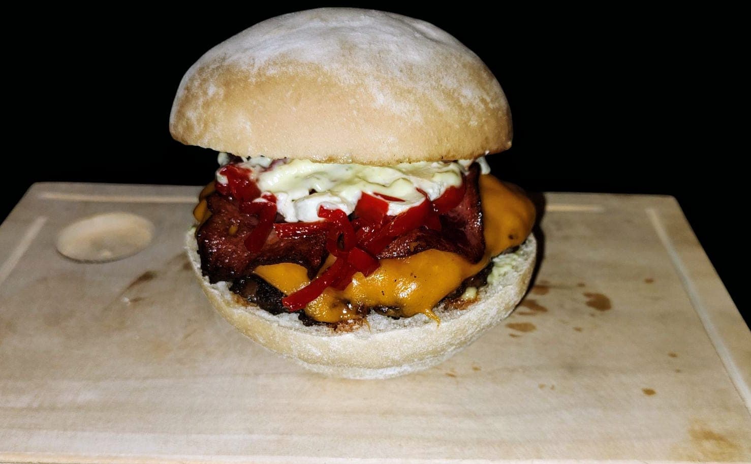 Combo JK Red Pepper Burger + Papas a la Francesa