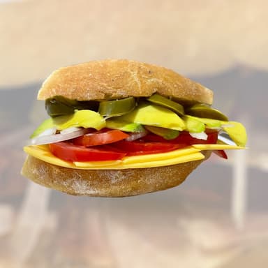 Torta de Queso Amarillo con Aguacate