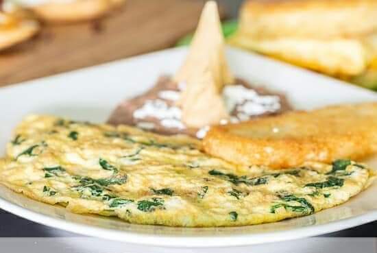 Omelette al Gusto + Chilaquiles*