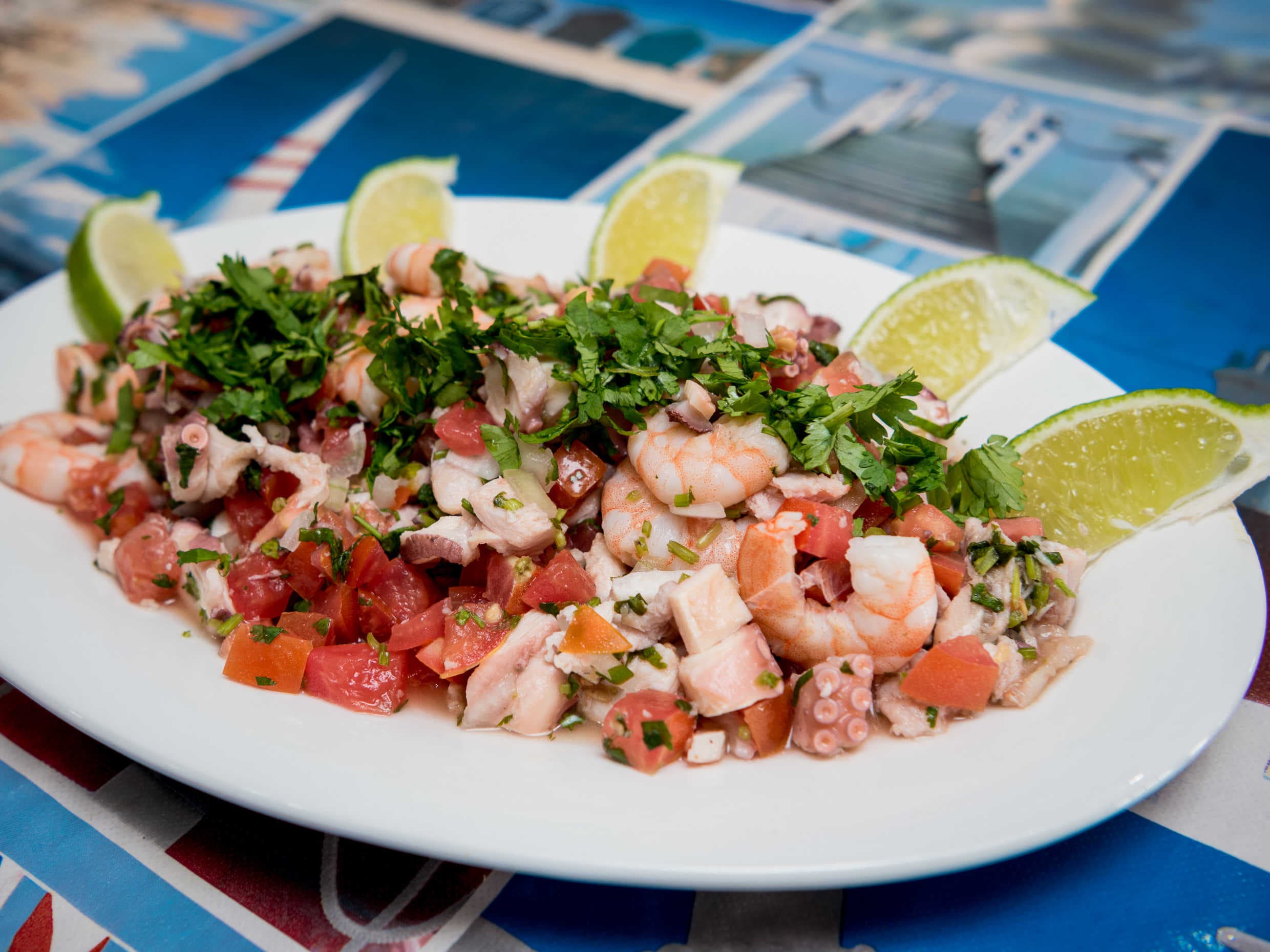 Ceviche Pescado con Camarón