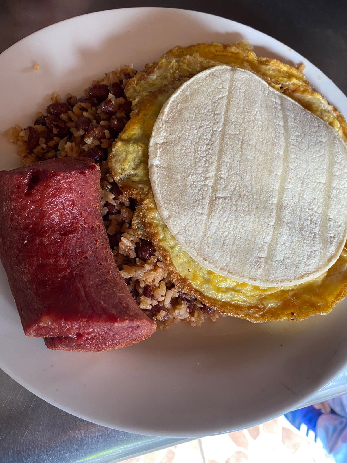 Desayuno La Uruca+ Bebida