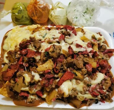 Nachos Grandes con Chuleta